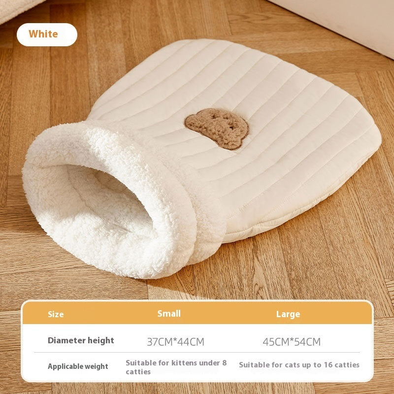 Cozy Cat Sleeping Bag with Warm Fleece & Bear Design – Soft Pet Nest Bed