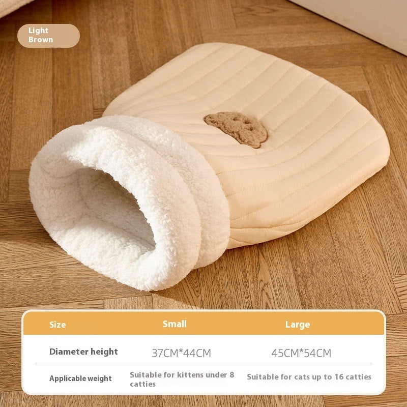 Cozy Cat Sleeping Bag with Warm Fleece & Bear Design – Soft Pet Nest Bed
