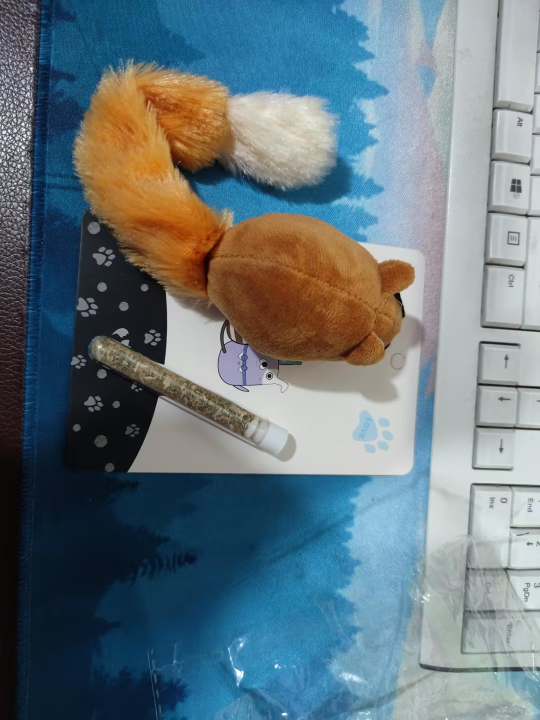Interactive Catnip Mouse Toy with Long Plush Tail – Fun Self-Play for Cats