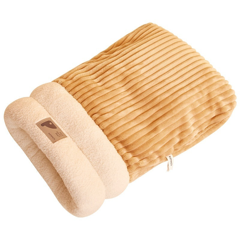Winter Plush Pet Sleeping Bag – Semi-Enclosed Warm Cat & Dog Nest