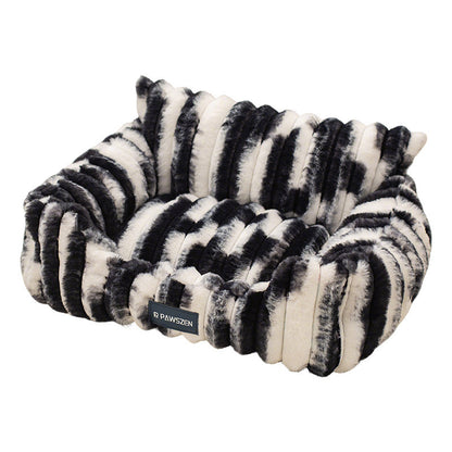 Large Plush Cat Sofa Bed – Soft Pet Couch for Cats & Small Pets