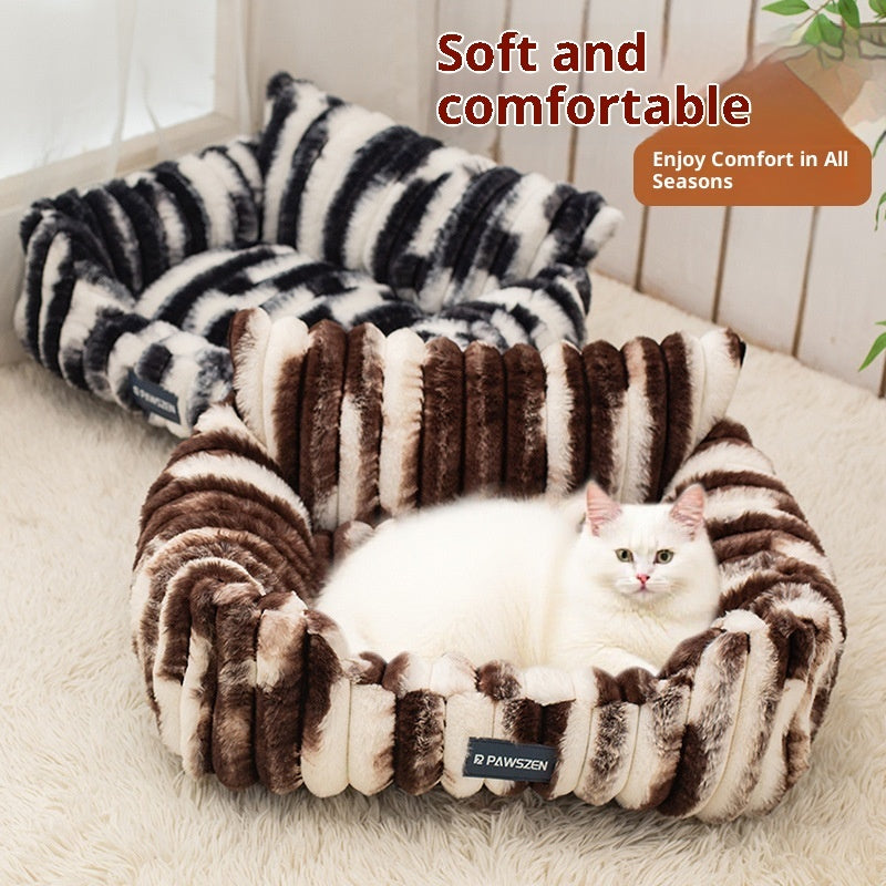 Large Plush Cat Sofa Bed – Soft Pet Couch for Cats & Small Pets
